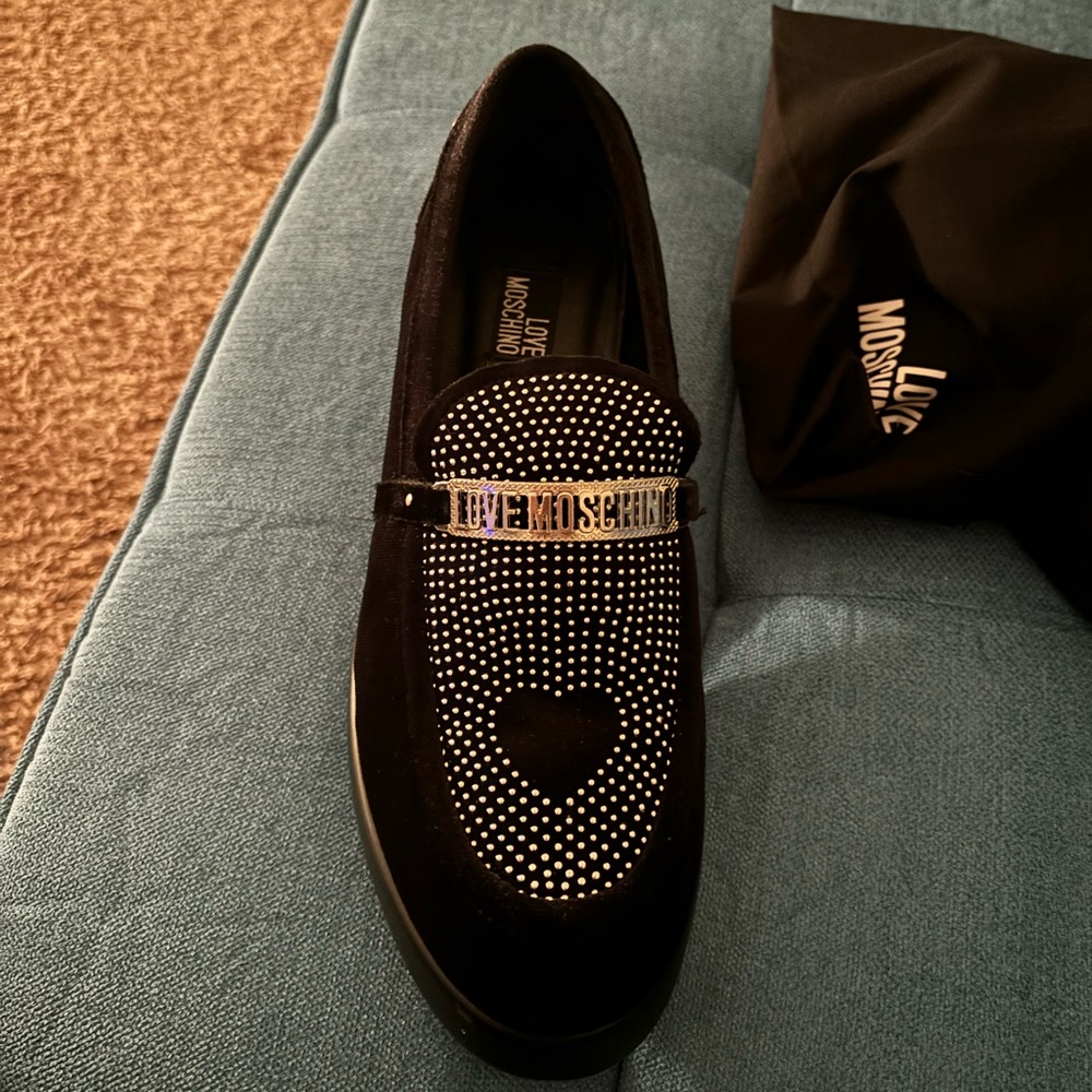 Love moschino shoes